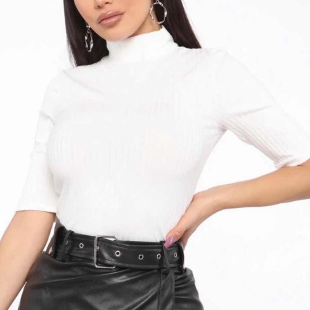 Fashion Nova White Mock Tee / Small